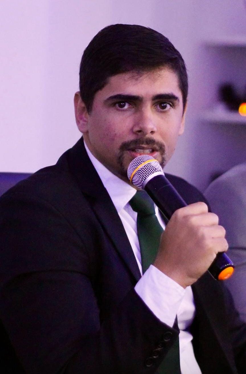 Alison Alves de Oliveira